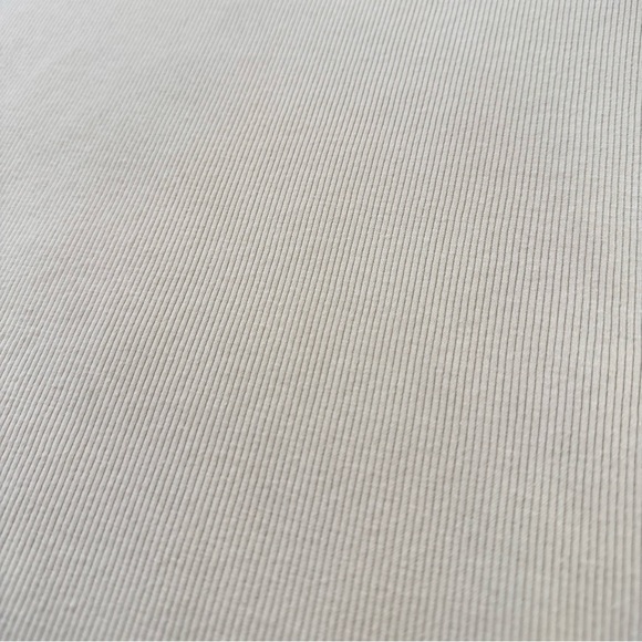 Rivet & Thread Ribbed U-Neck Tee - Picture 5 of 5